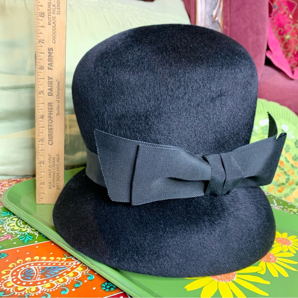 60s Mod Bubble Hat - image 1